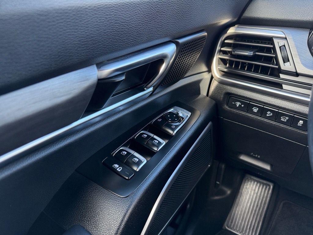 used 2024 Kia Telluride car, priced at $38,959