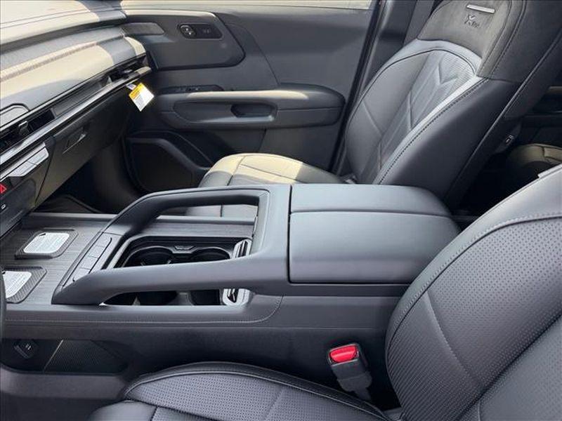 new 2027 Kia Telluride Hybrid car, priced at $60,555