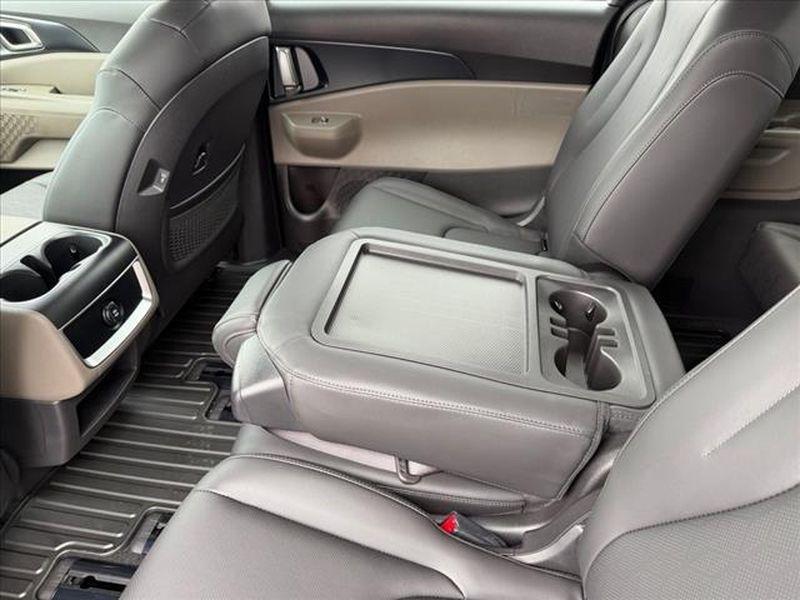 new 2026 Kia Carnival car, priced at $37,990