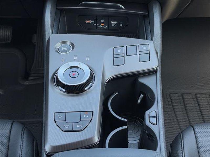 new 2026 Kia Sportage Hybrid car, priced at $34,595