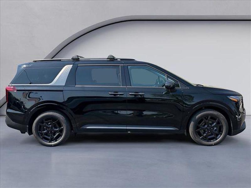 new 2026 Kia Carnival Hybrid car, priced at $53,680