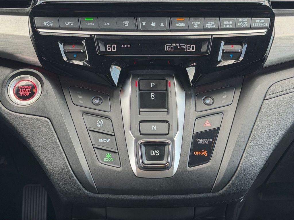 used 2025 Honda Odyssey car, priced at $37,900