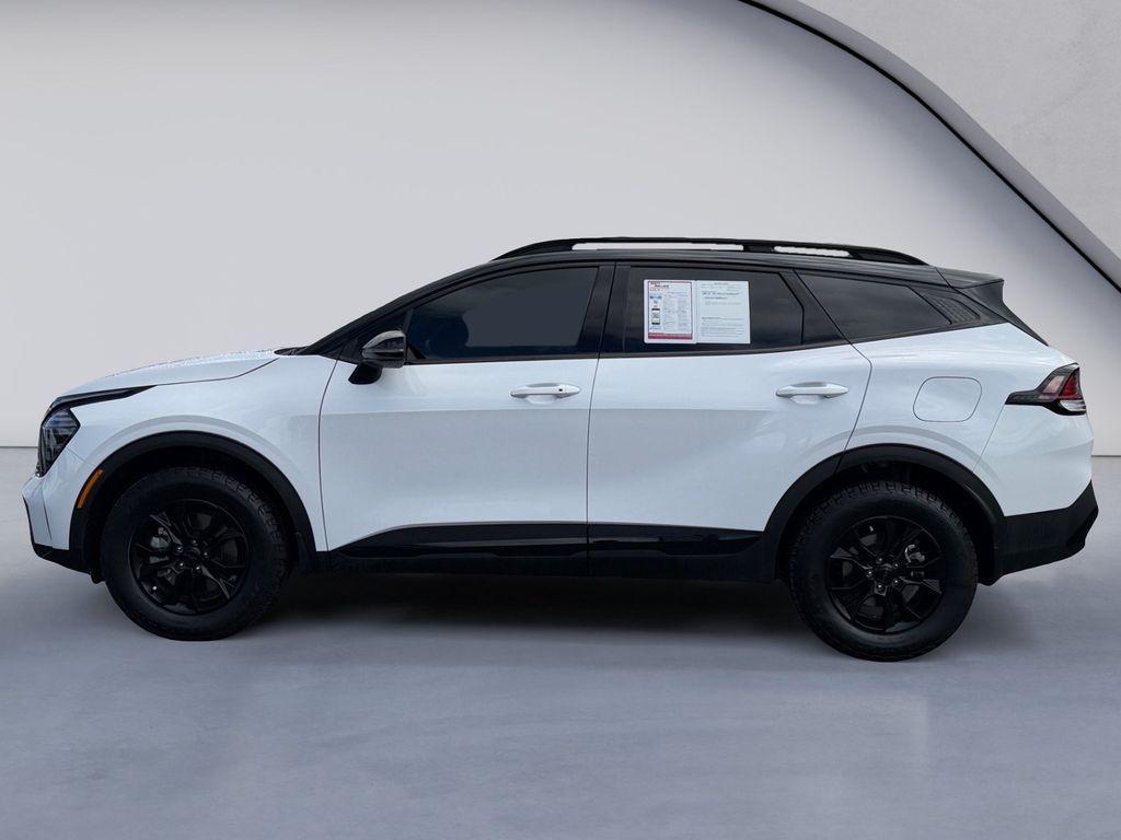 used 2025 Kia Sportage car, priced at $32,200