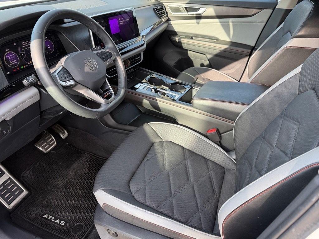 used 2024 Volkswagen Atlas car, priced at $32,257