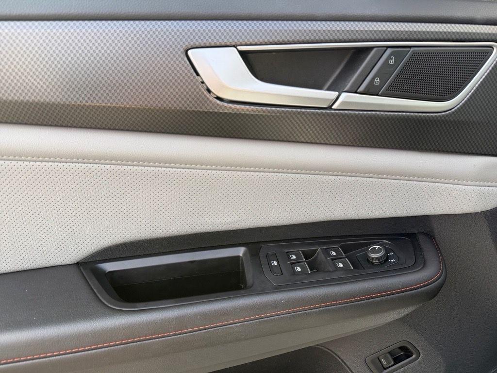 used 2024 Volkswagen Atlas car, priced at $32,257