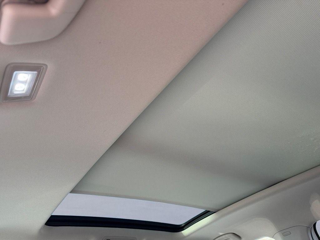 used 2024 Volkswagen Atlas car, priced at $32,257