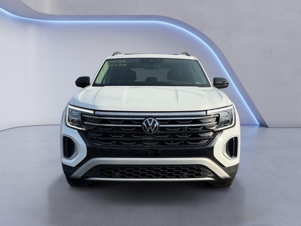 used 2024 Volkswagen Atlas car, priced at $32,257
