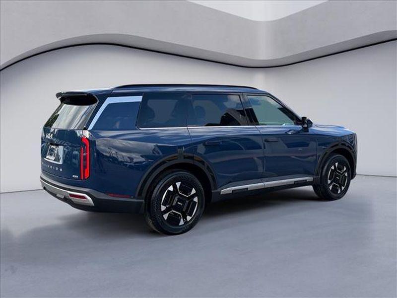 new 2027 Kia Telluride Hybrid car, priced at $50,095