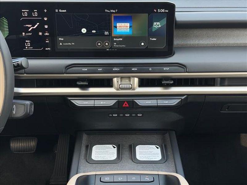 new 2027 Kia Telluride Hybrid car, priced at $50,095