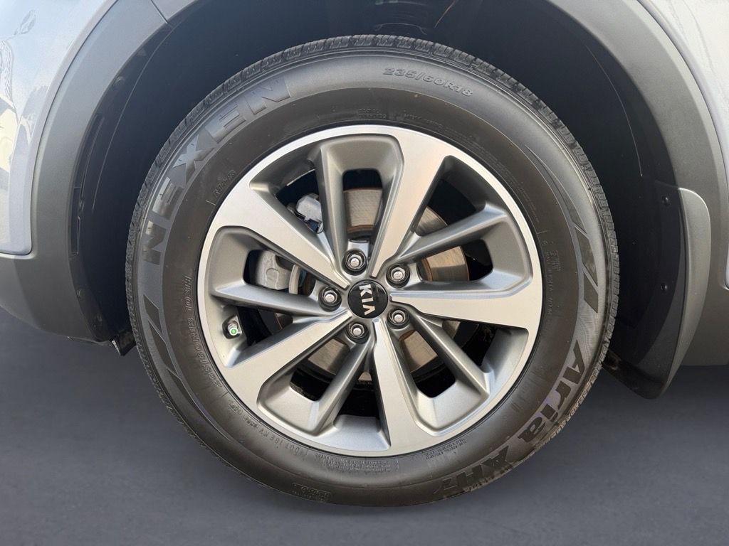 used 2020 Kia Sorento car, priced at $17,969