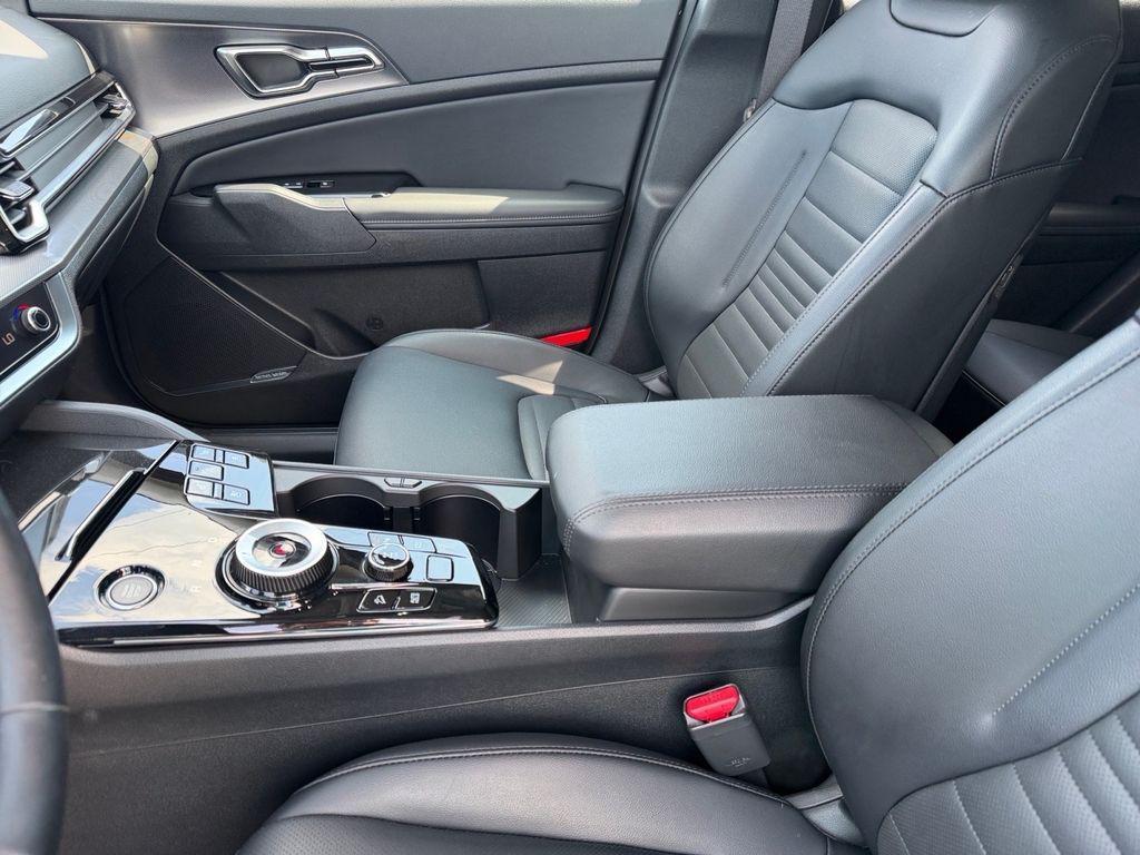 used 2024 Kia Sportage Hybrid car, priced at $34,250