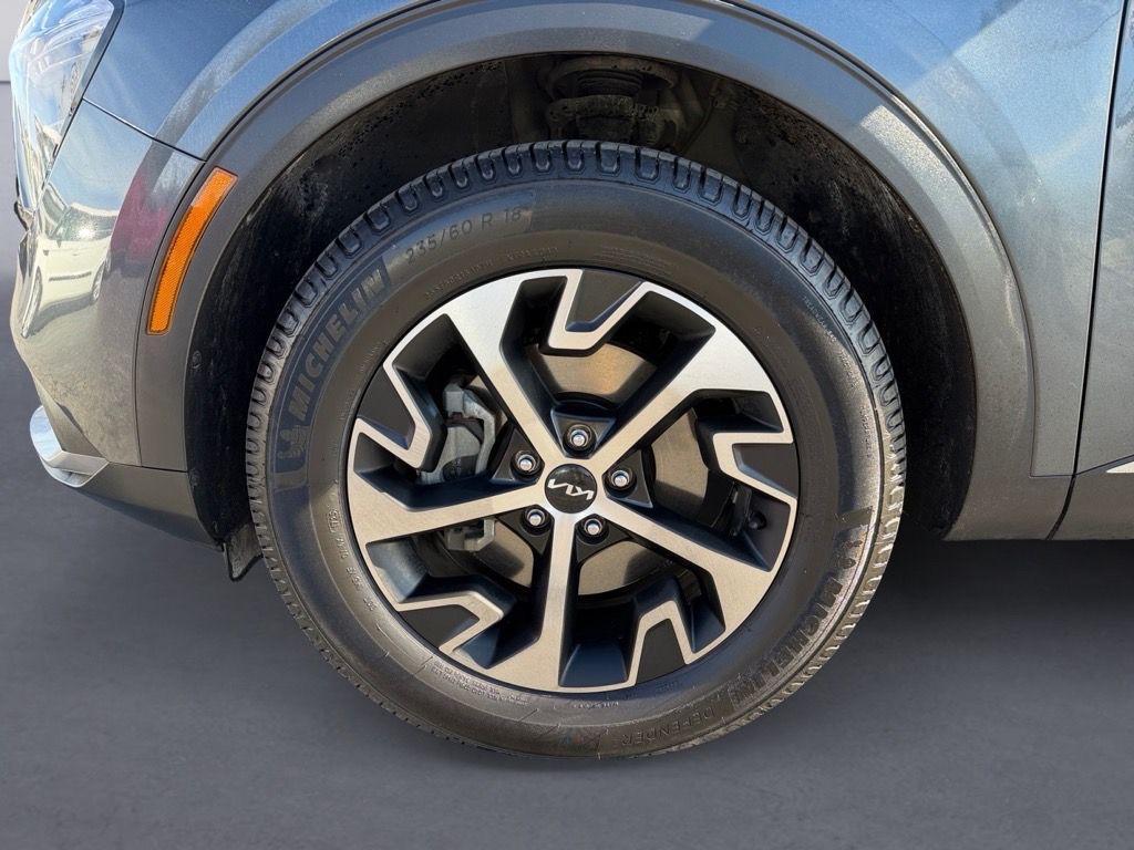 used 2023 Kia Sportage Hybrid car, priced at $22,979