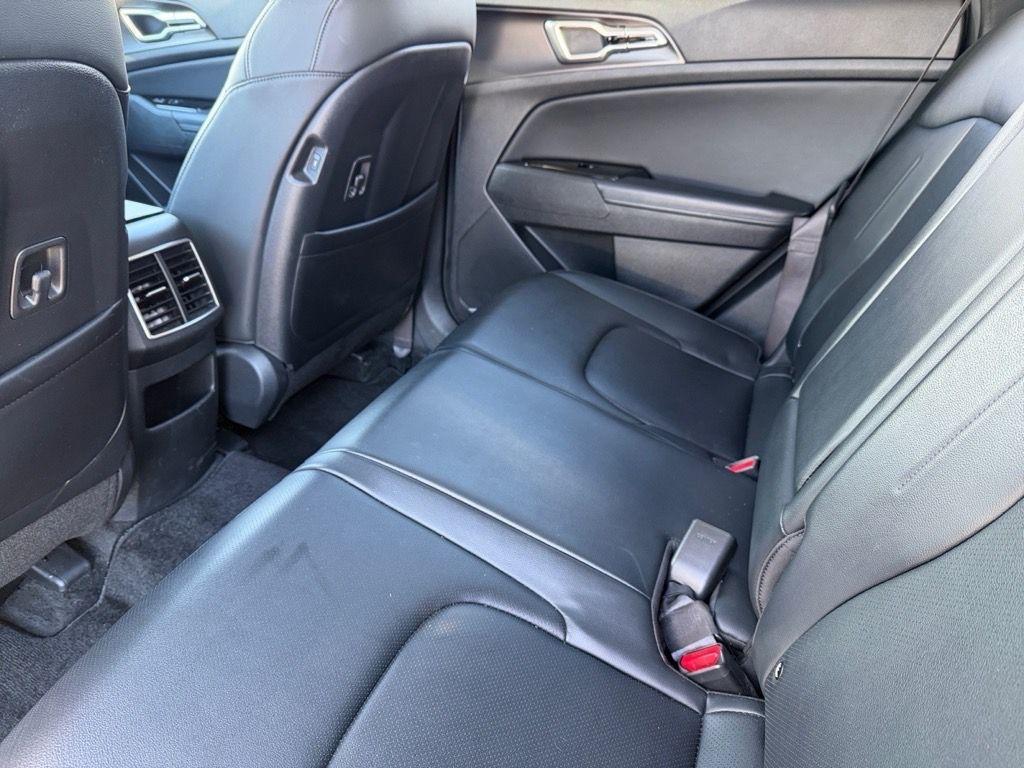 used 2023 Kia Sportage Hybrid car, priced at $22,979