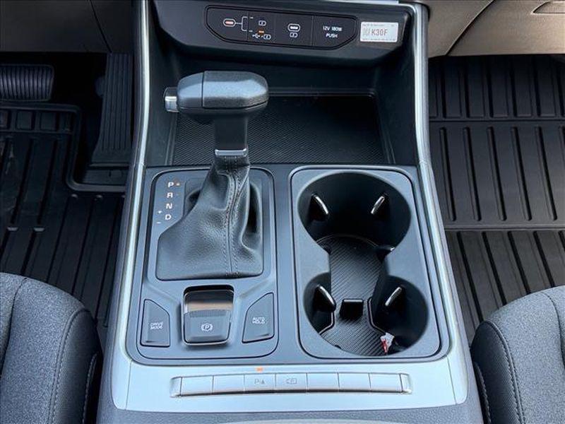 new 2026 Kia Carnival car, priced at $36,500