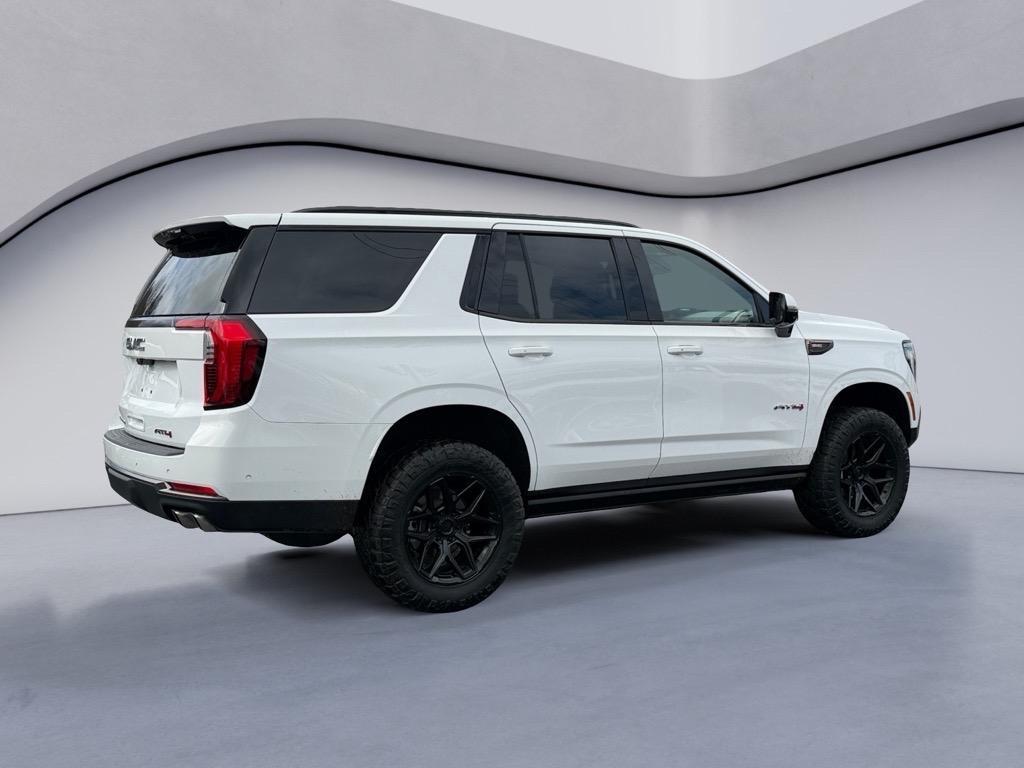 used 2025 GMC Yukon car, priced at $84,900