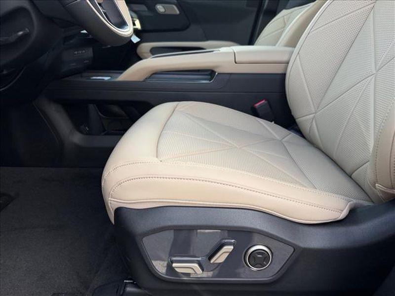 new 2027 Kia Telluride Hybrid car, priced at $49,345