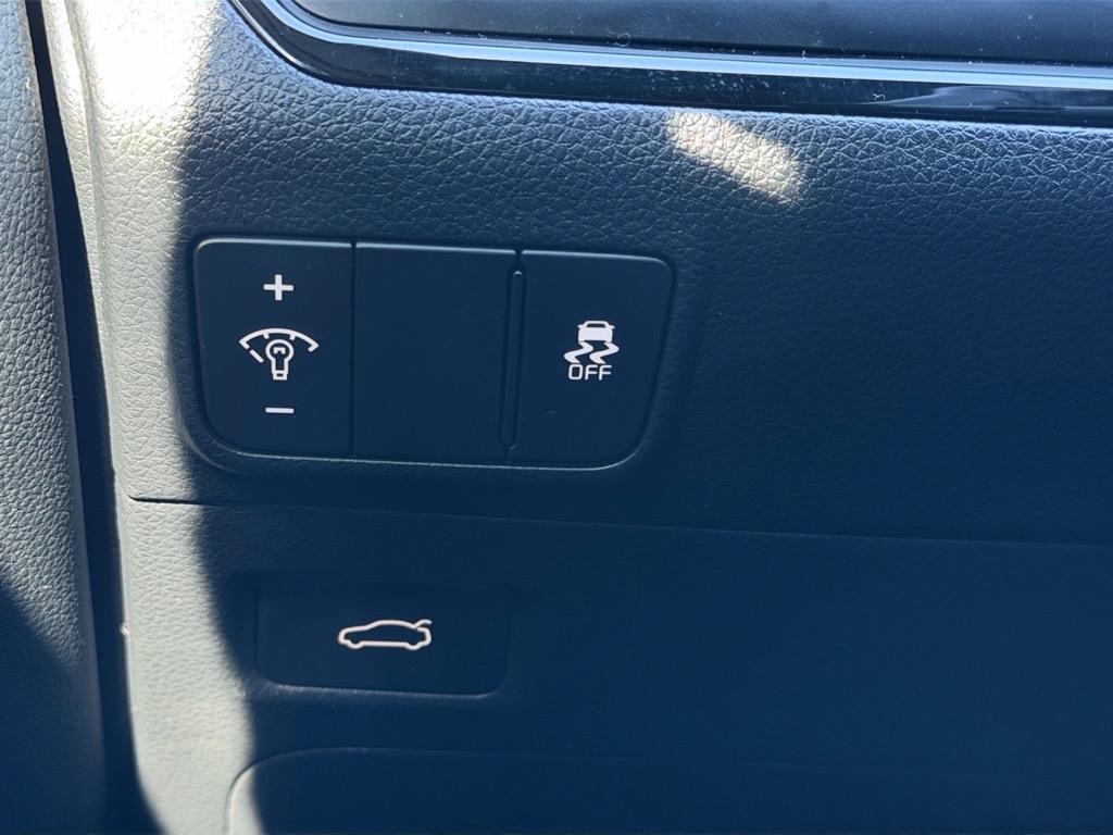 used 2025 Kia K5 car, priced at $28,989