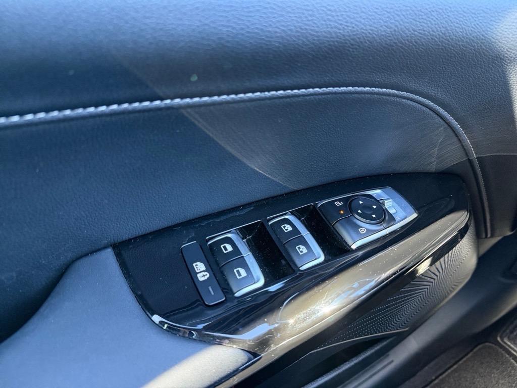 used 2025 Kia K5 car, priced at $28,989