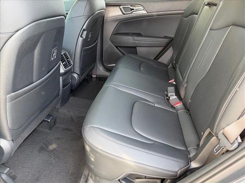 new 2026 Kia Sportage Hybrid car, priced at $38,760