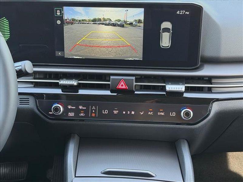 new 2026 Kia Sportage Hybrid car, priced at $38,760