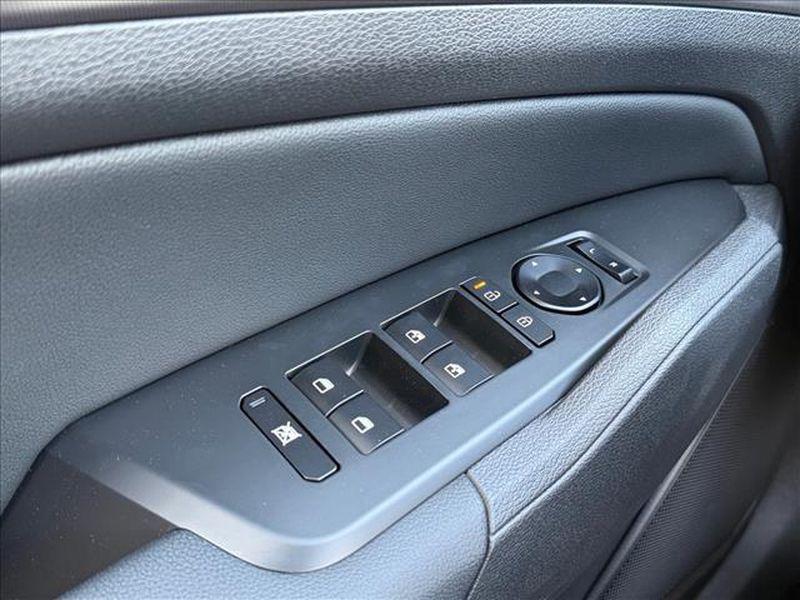 new 2026 Kia Sportage Hybrid car, priced at $38,760