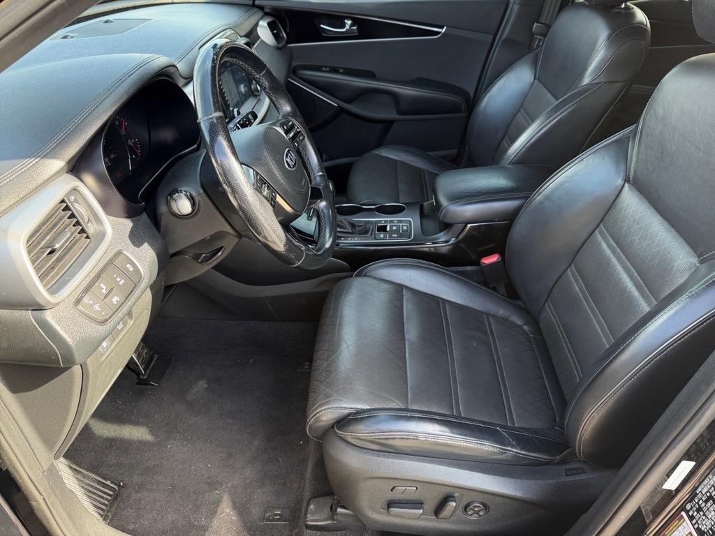 used 2019 Kia Sorento car, priced at $19,900