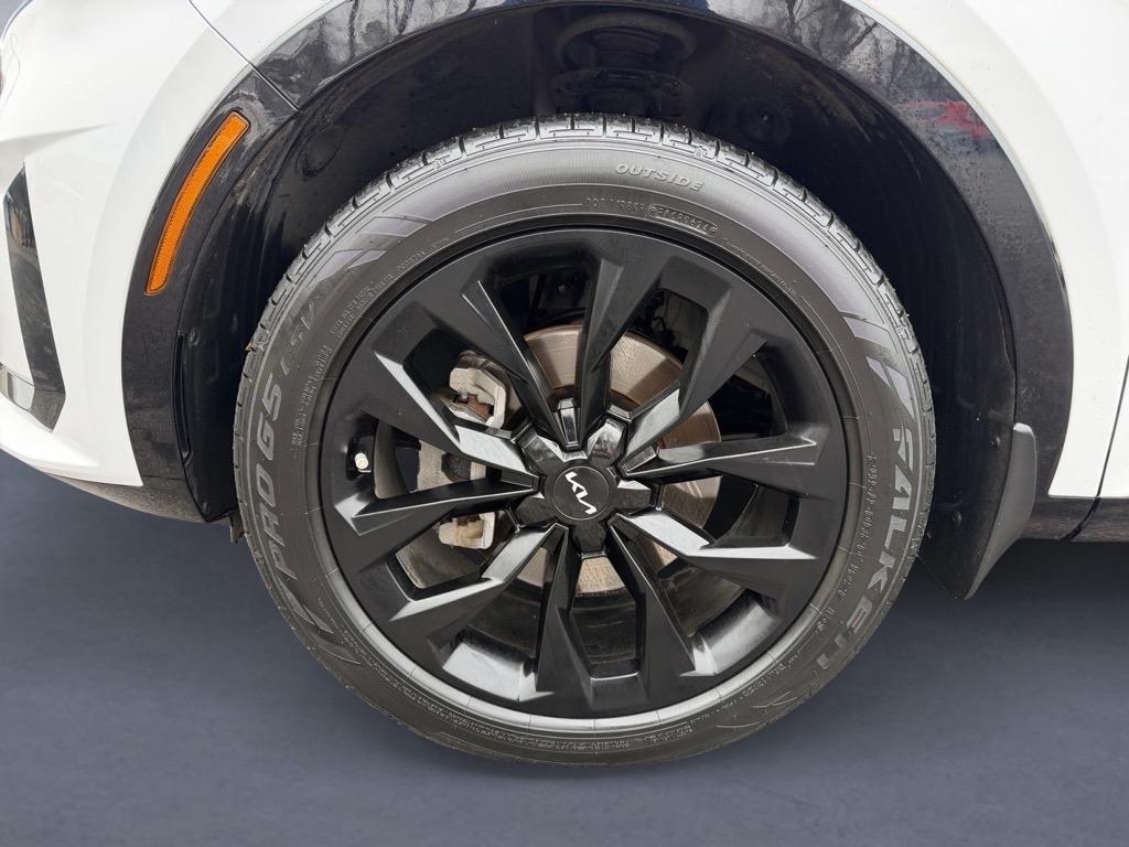 used 2022 Kia Sorento car, priced at $28,979