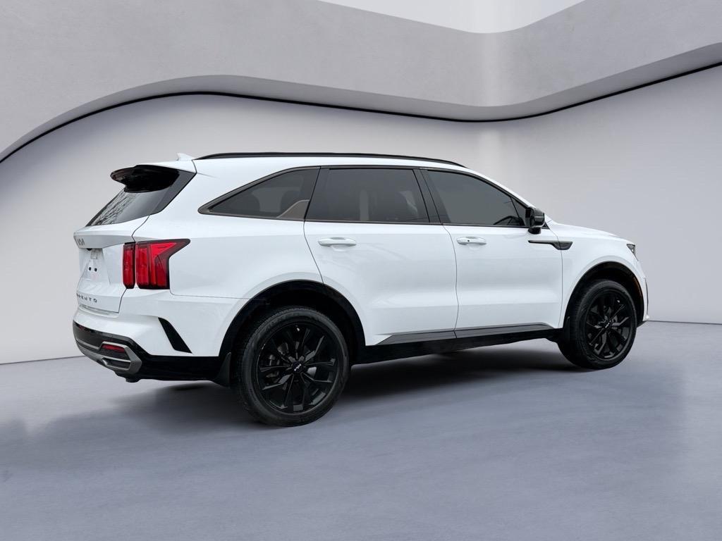 used 2022 Kia Sorento car, priced at $28,979