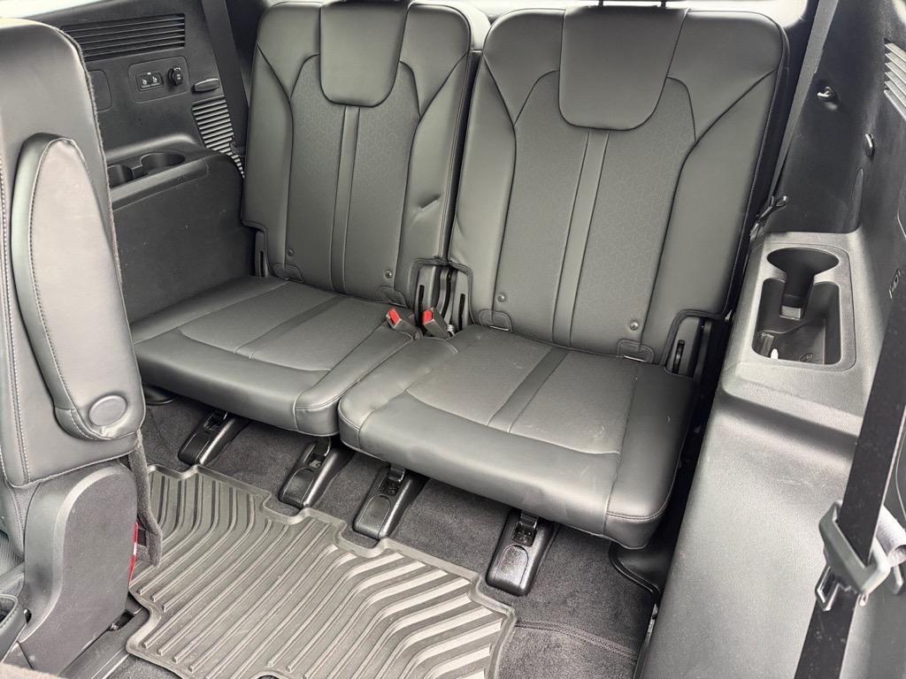 used 2022 Kia Sorento car, priced at $28,979