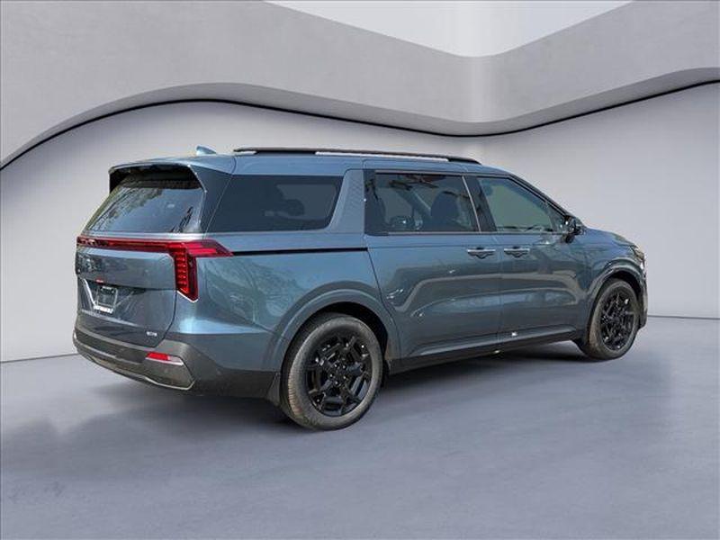 new 2026 Kia Carnival Hybrid car, priced at $53,310