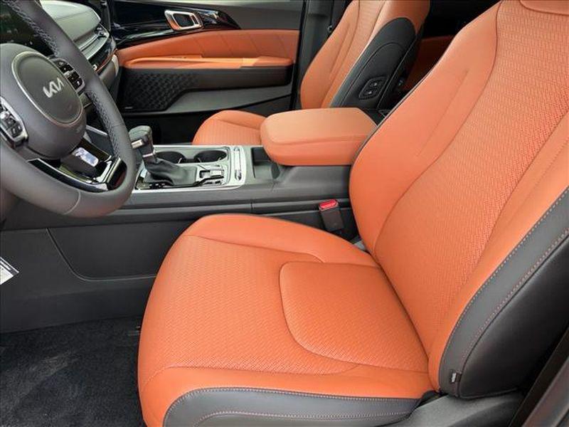 new 2026 Kia Carnival Hybrid car, priced at $53,553