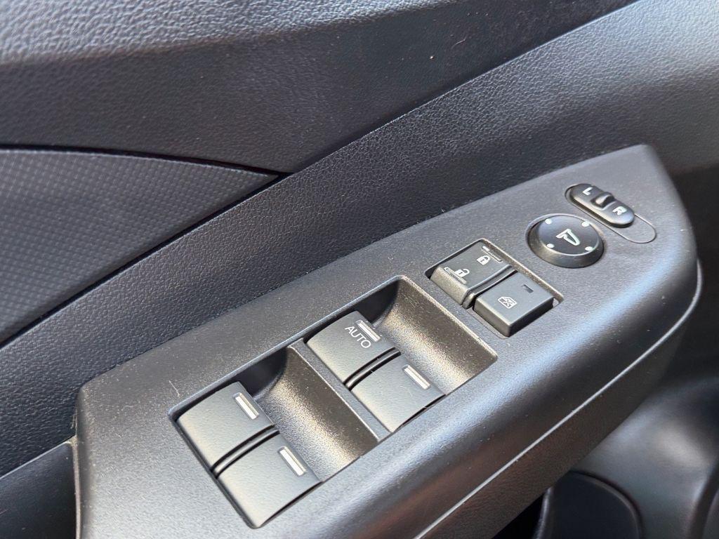 used 2014 Honda CR-V car, priced at $13,500
