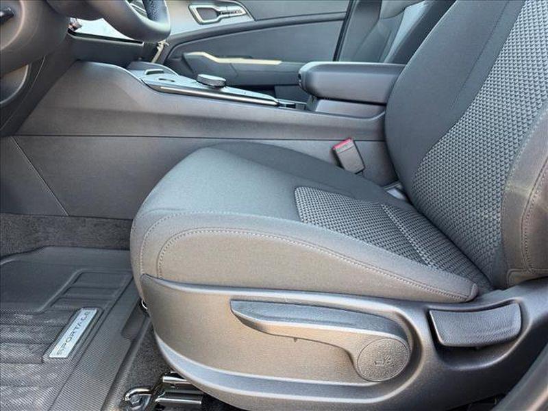 new 2026 Kia Sportage Hybrid car, priced at $30,990