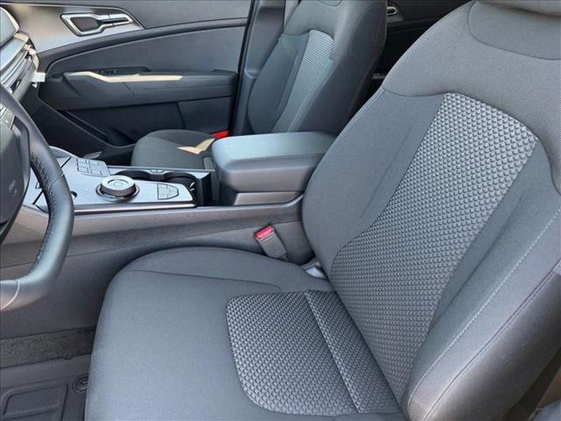 new 2026 Kia Sportage Hybrid car, priced at $30,990