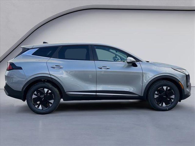 new 2026 Kia Sportage Hybrid car, priced at $30,990