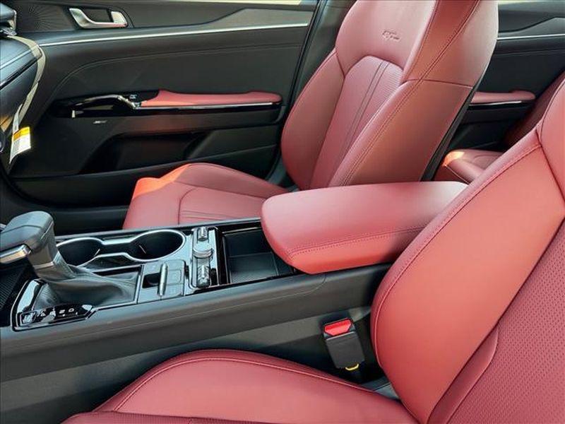 new 2026 Kia K5 car, priced at $31,674
