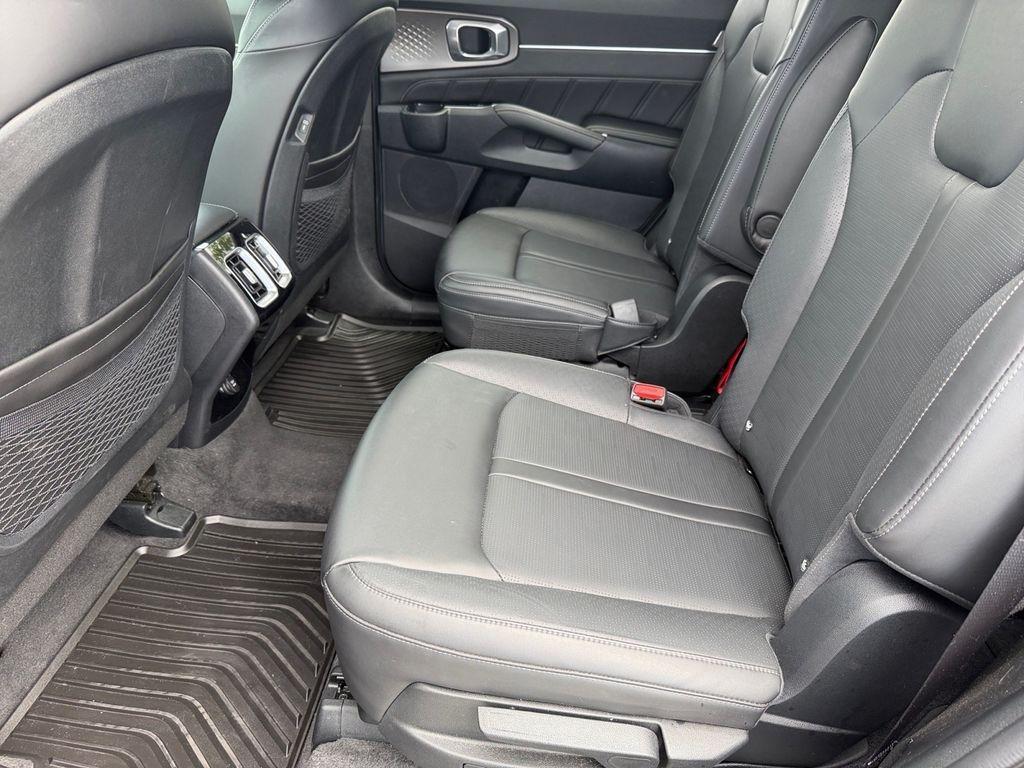 used 2024 Kia Sorento car, priced at $30,990