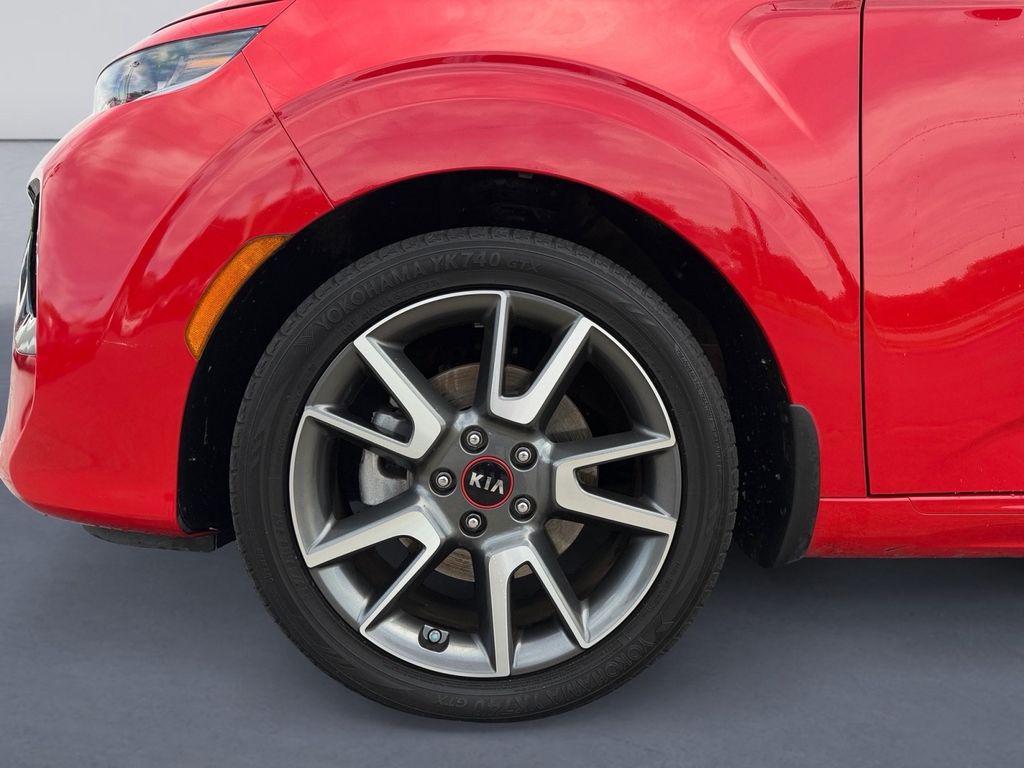 used 2021 Kia Soul car, priced at $15,135