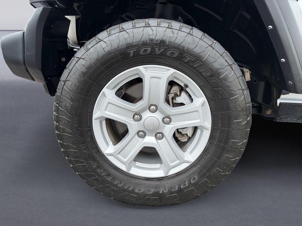 used 2021 Jeep Wrangler car, priced at $27,869