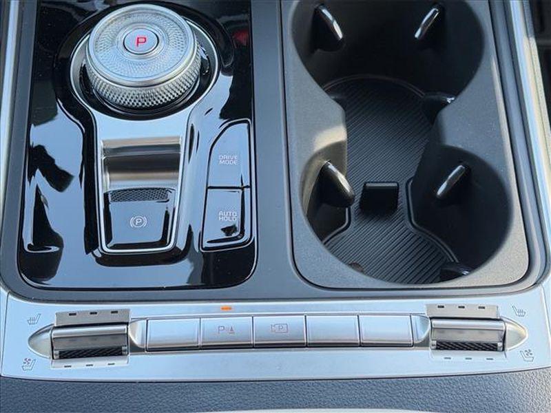 new 2026 Kia Carnival Hybrid car, priced at $48,840
