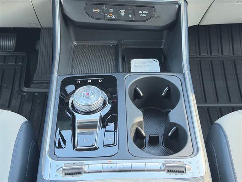 new 2026 Kia Carnival Hybrid car, priced at $48,840