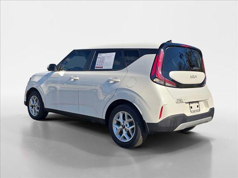 used 2024 Kia Soul car, priced at $16,356