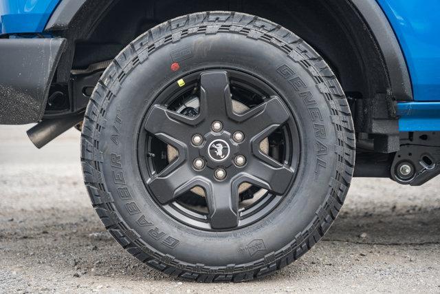 new 2025 Ford Bronco car, priced at $42,033