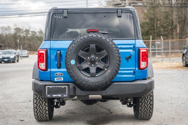 new 2025 Ford Bronco car, priced at $42,033