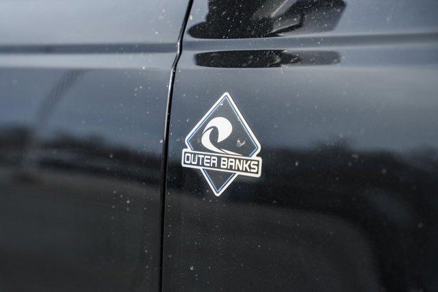 new 2025 Ford Bronco car, priced at $47,175