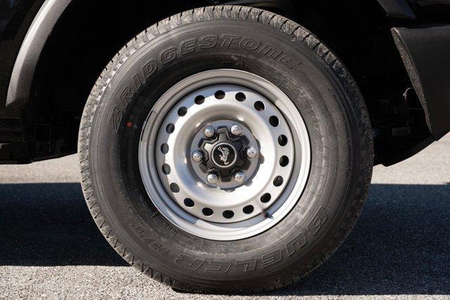 new 2025 Ford Bronco car, priced at $35,440