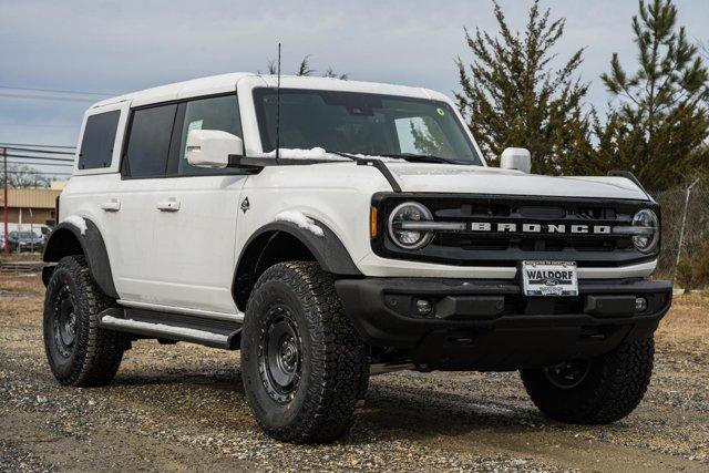 new 2025 Ford Bronco car, priced at $53,696