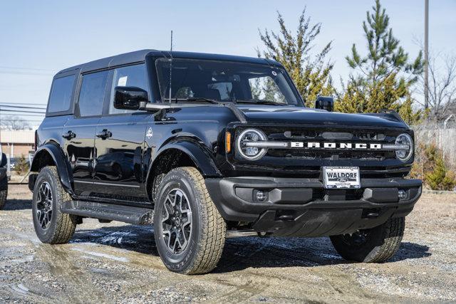 new 2025 Ford Bronco car, priced at $42,803