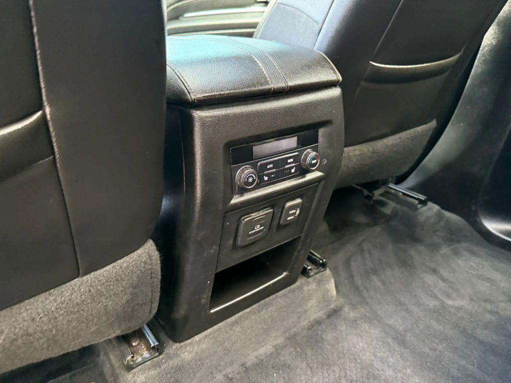 used 2020 Chevrolet Traverse car, priced at $18,999