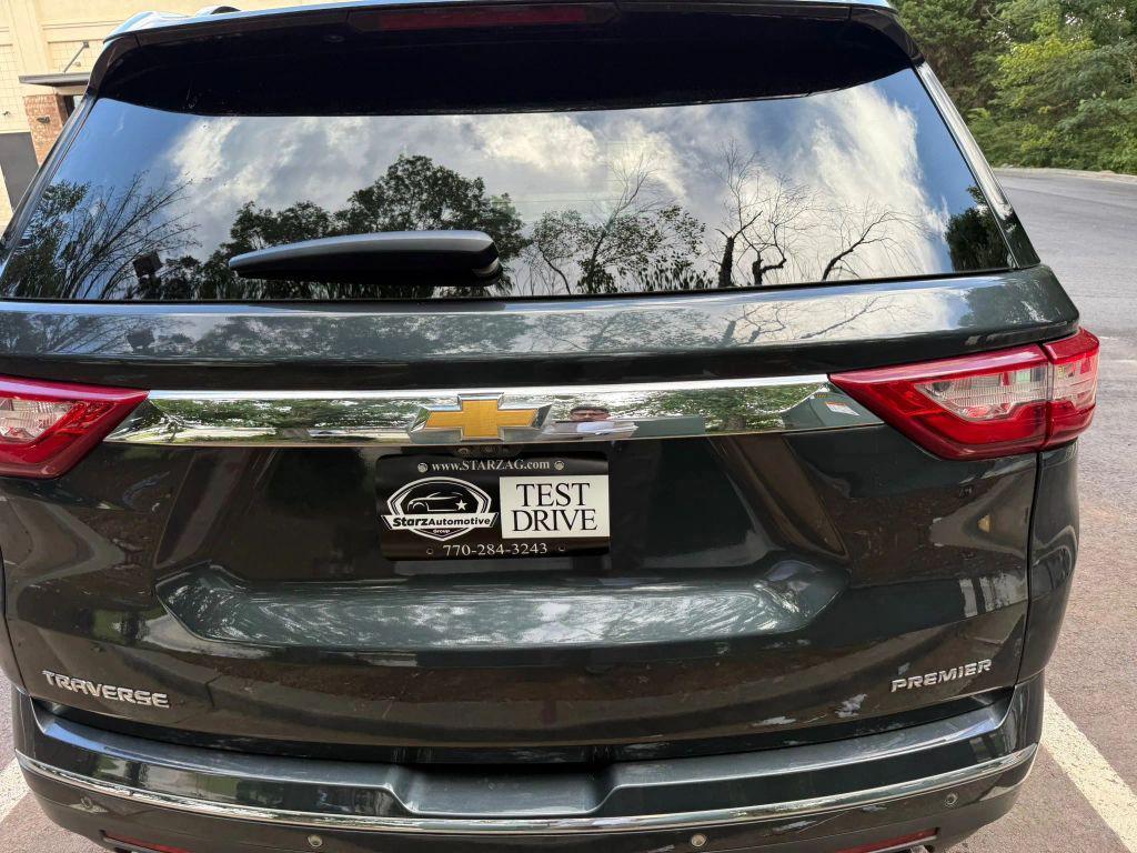 used 2020 Chevrolet Traverse car, priced at $18,999